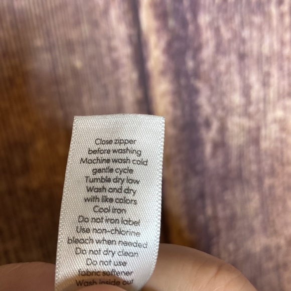 ATHLETA stellar crop pants size medium gray UPF 50 stretch pockets comfy - Picture 7 of 7